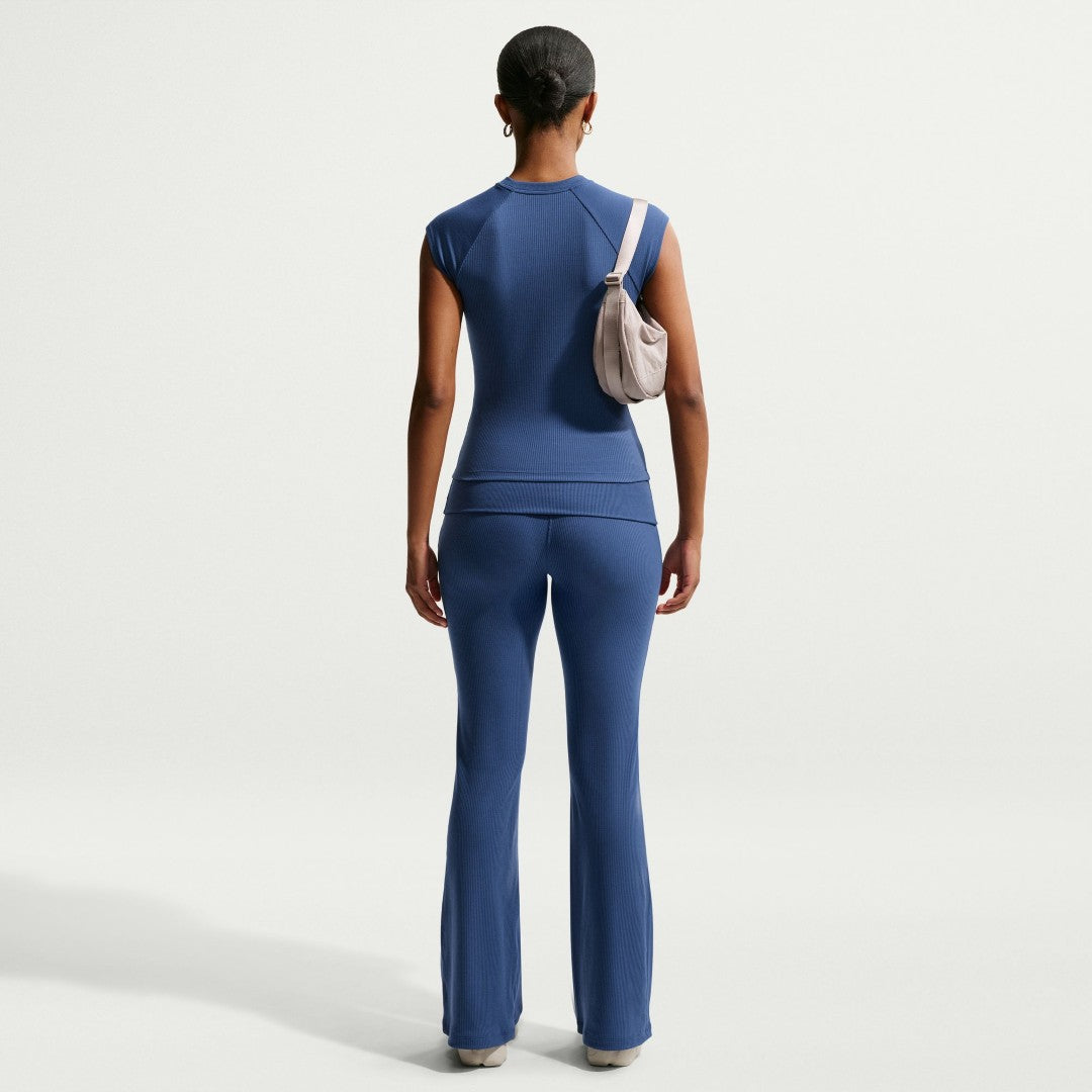 Chill Knit Mid-Rise Tight Ribbed Pants