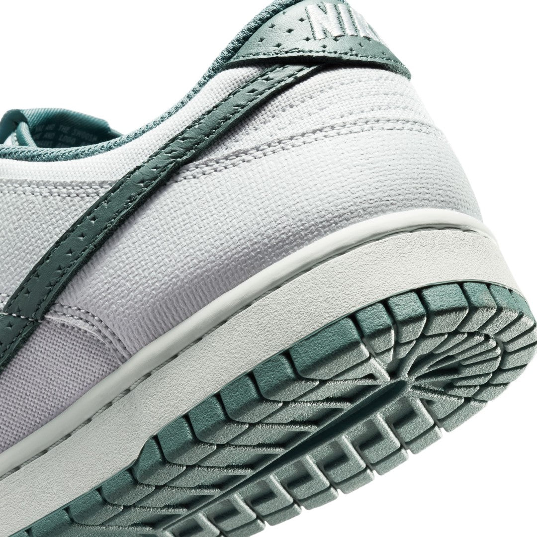 Dunk Low Retro Shoes