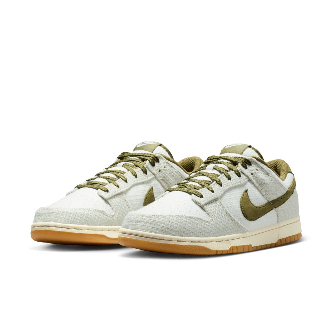 Dunk Low Retro SE Shoes