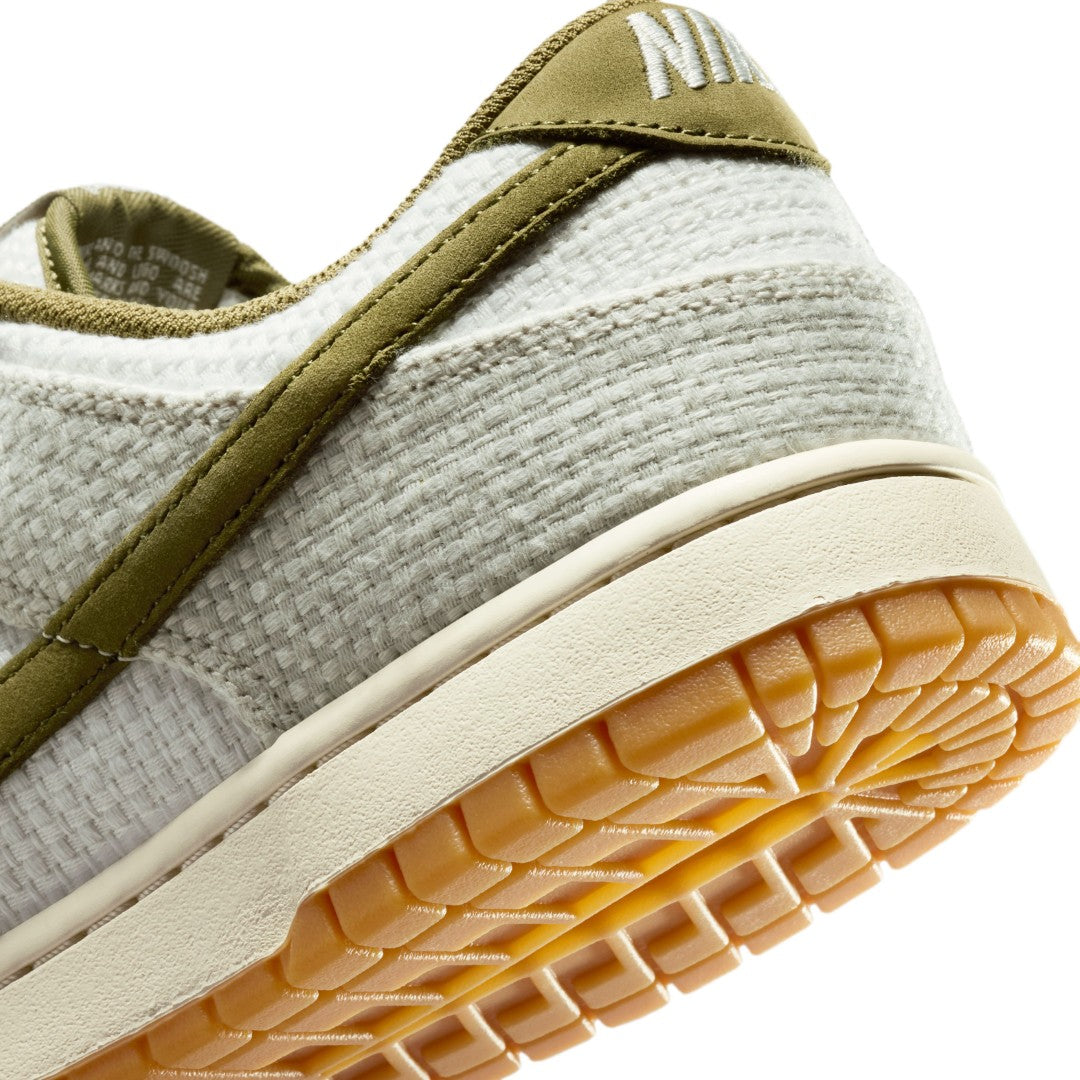 Dunk Low Retro SE Shoes