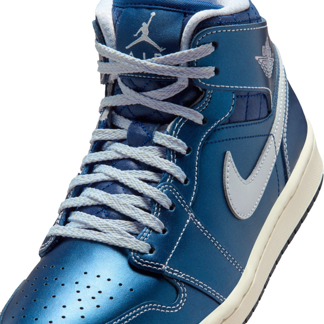 Air Jordan 1 Mid SE Shoes
