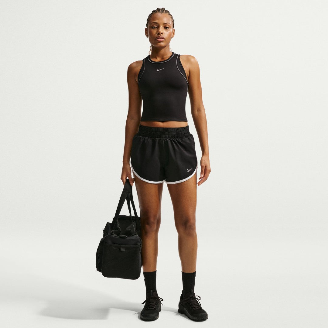 One Woven Shorts