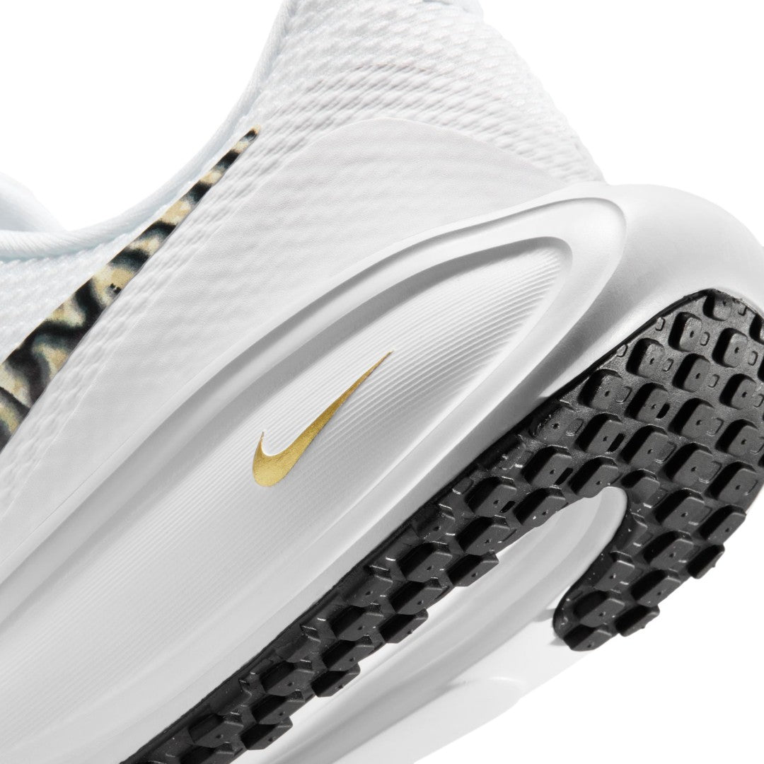 Revolution 8 Shoes