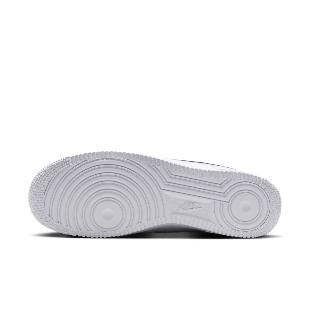 Air Force 1 '07 LV8 Shoes