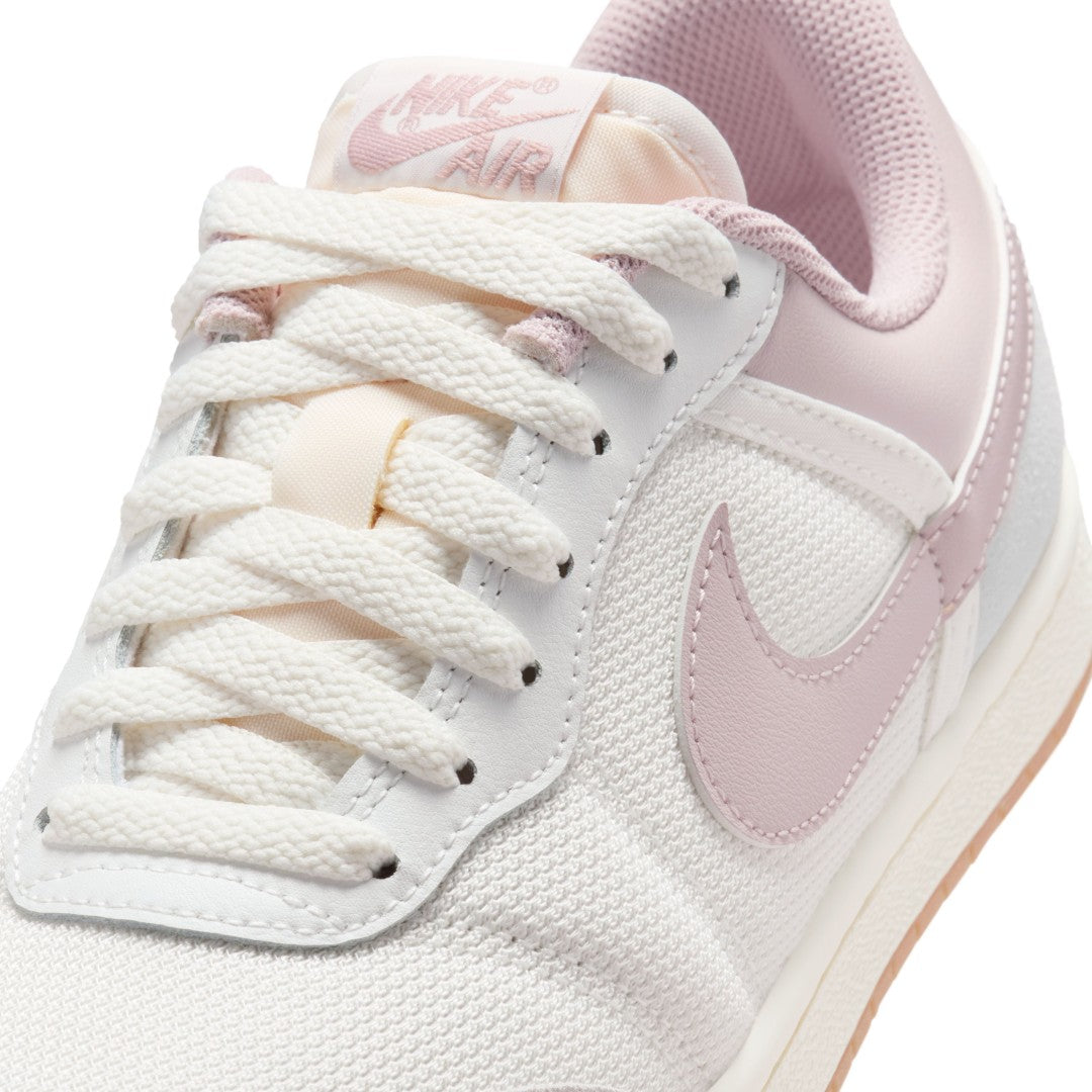 Air Jordan Skyline Low Shoes