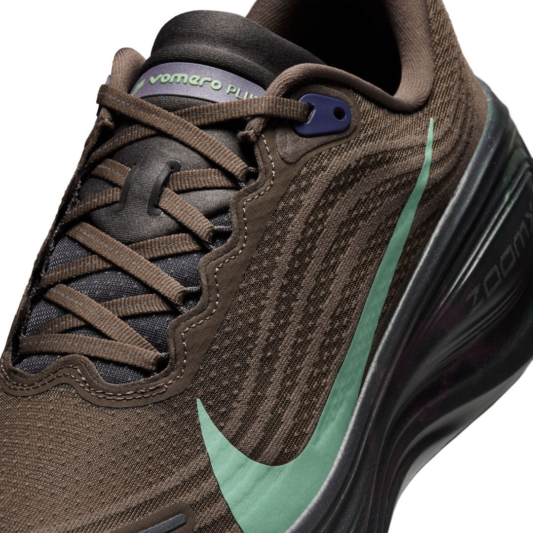 Vomero Plus Road Running Shoes