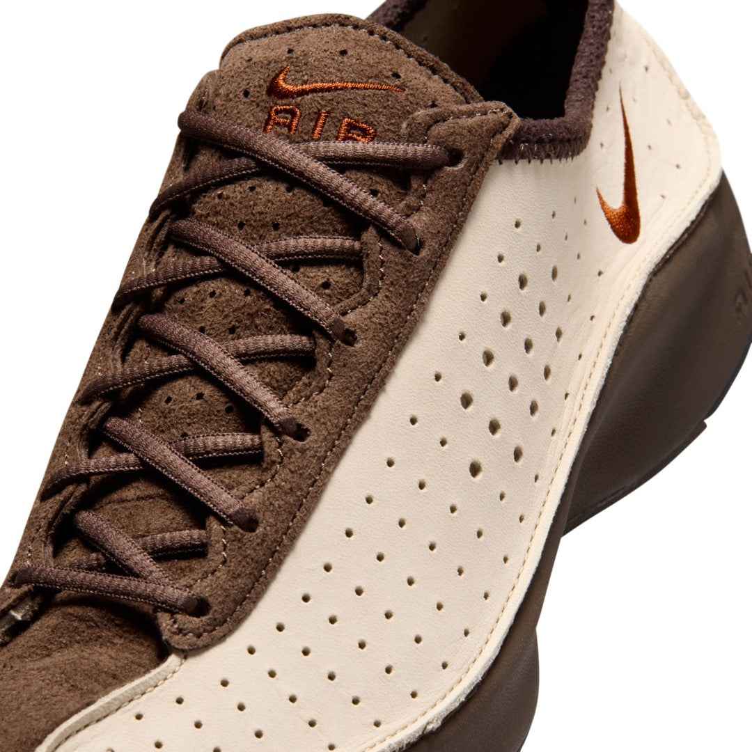 Air Superfly Shoes