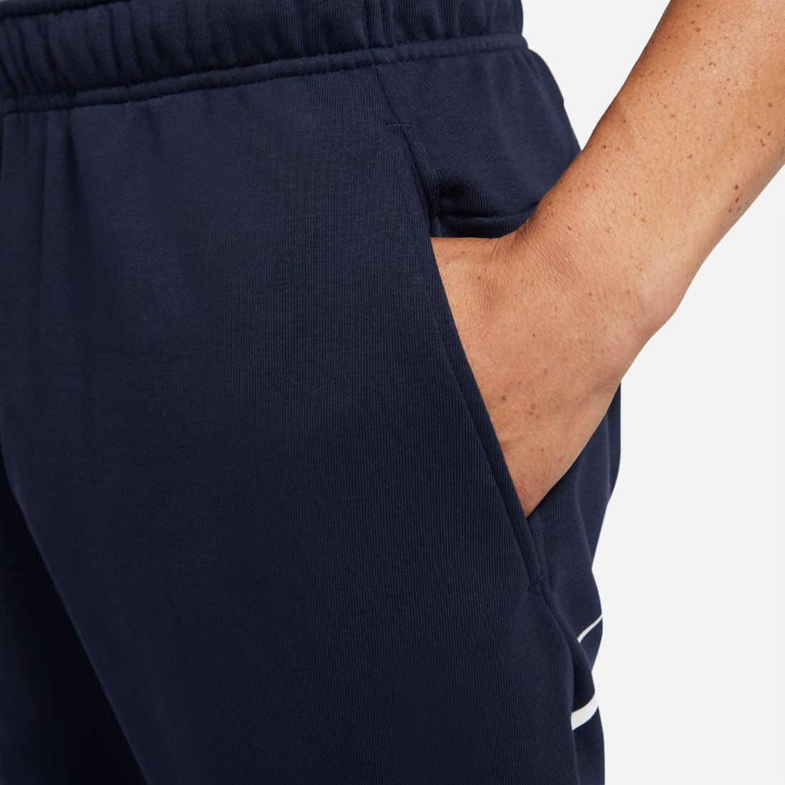 Taper Swoosh Pants