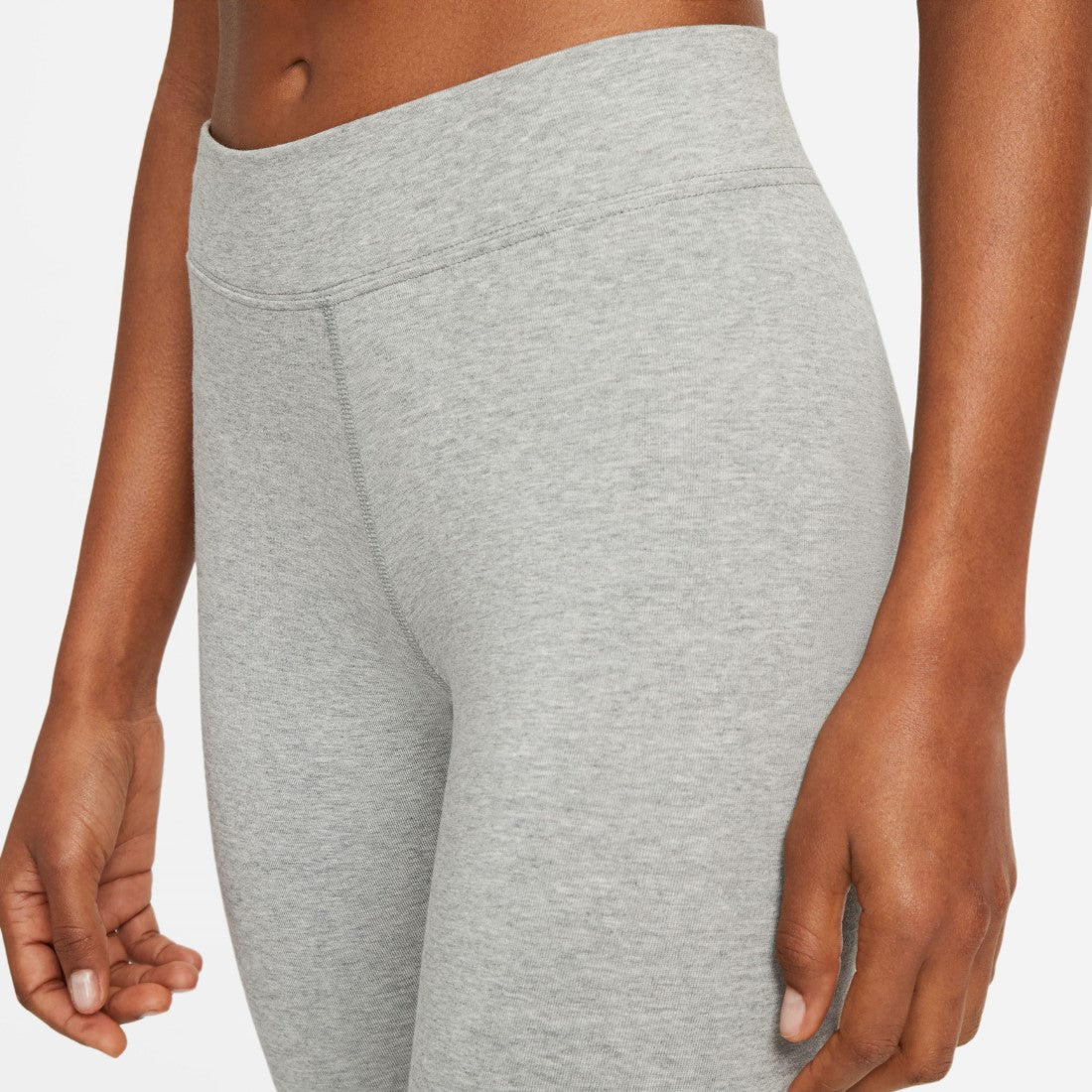 Essential 7/8 Mid-Rise Leggings