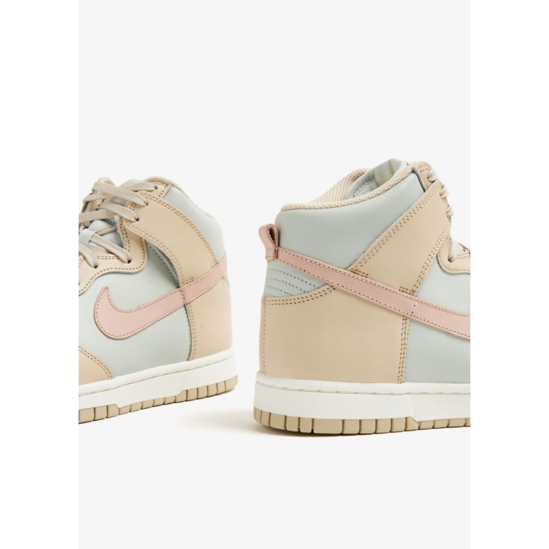 Nike Women Dunk High Lifestyle Shoes