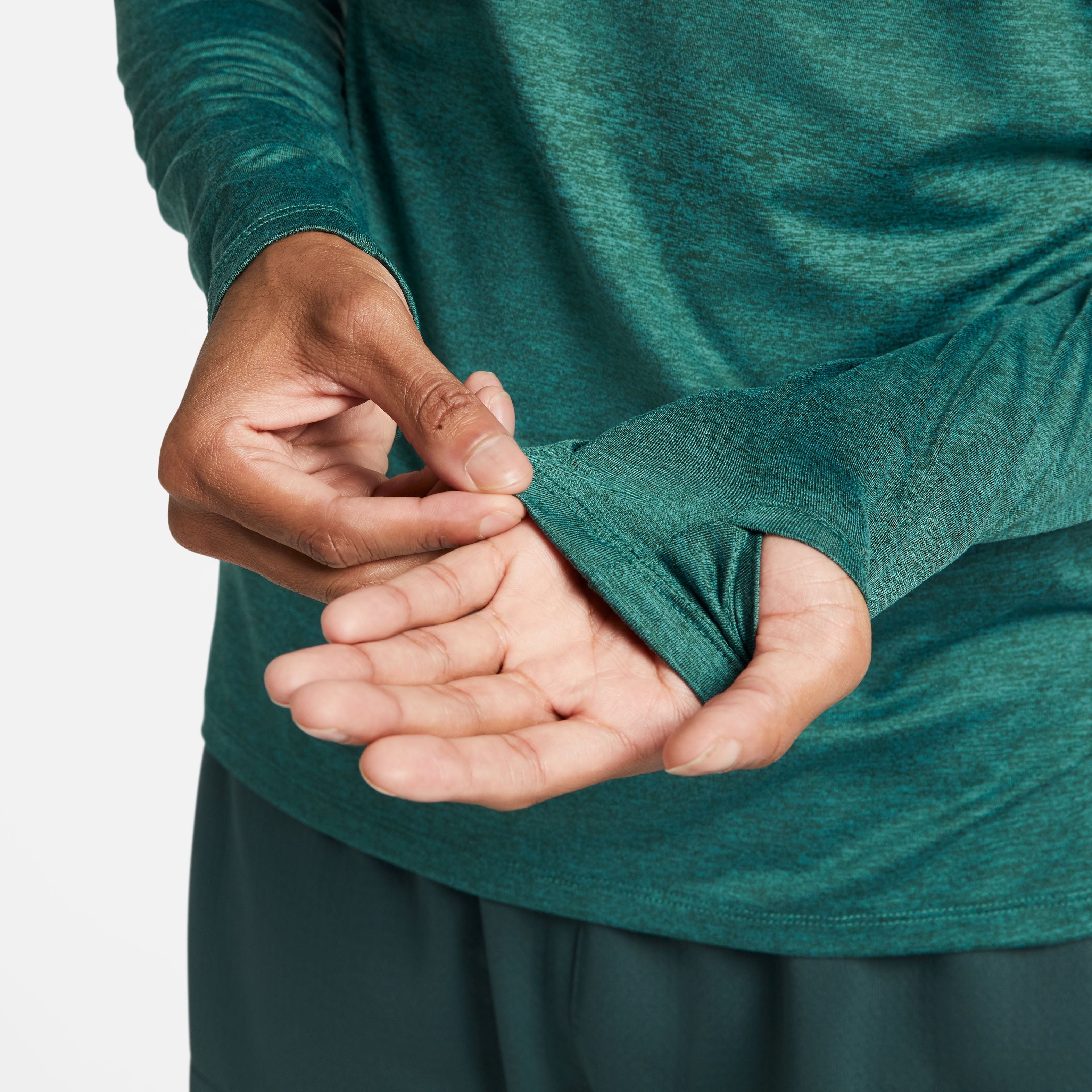 Dri-FIT 1/2-zip Running Long Sleeve T-shirt