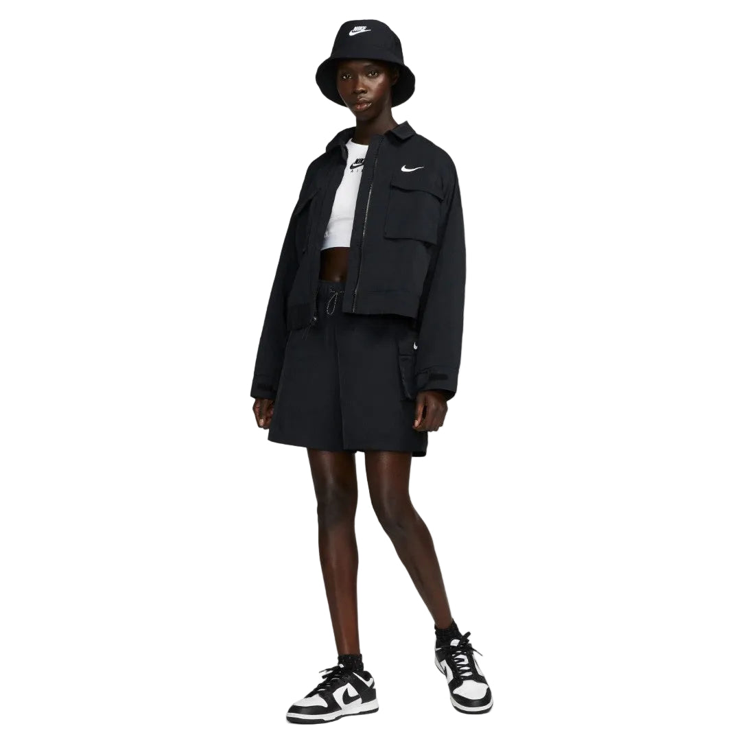 Sportswear Essential Woven High-Rise Shorts