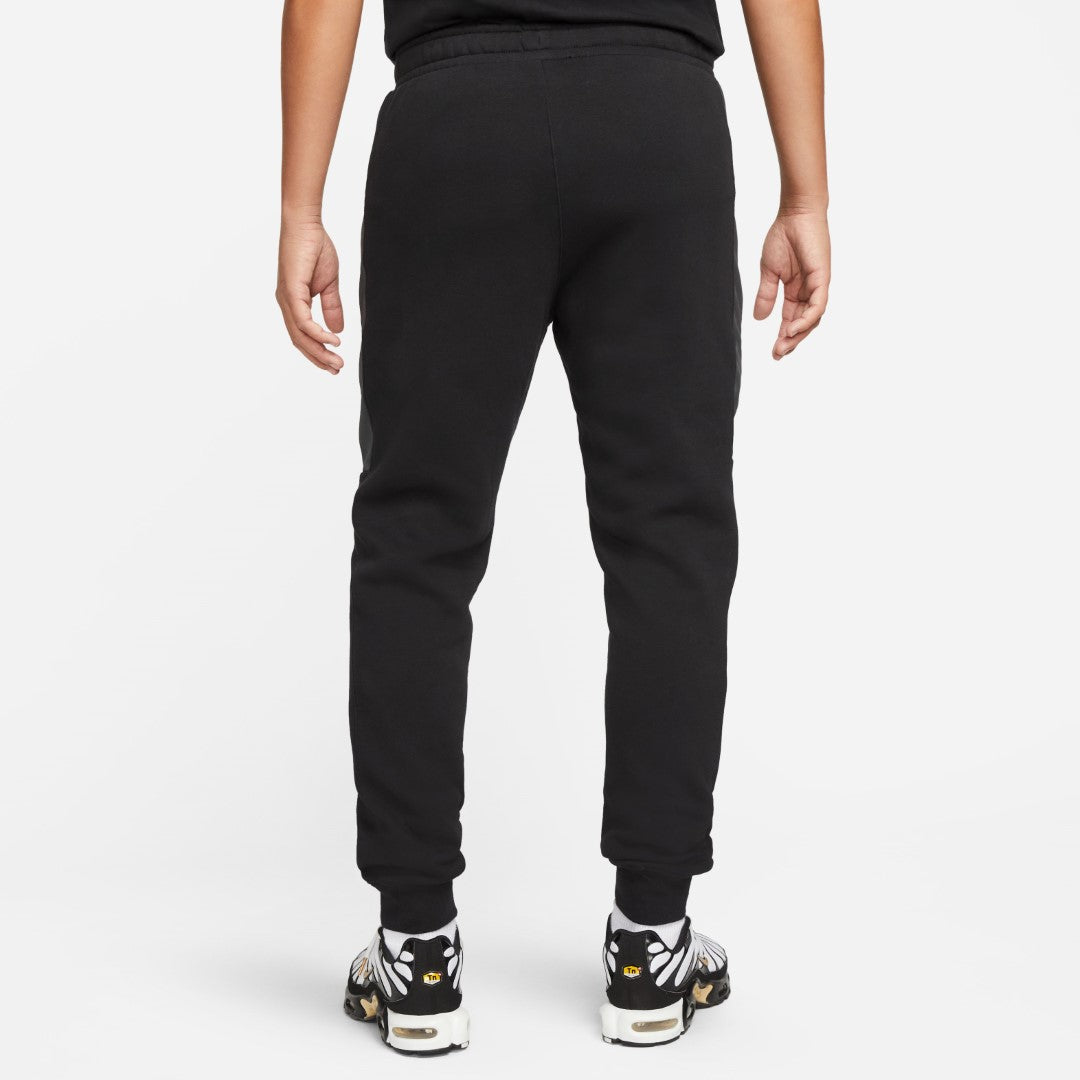 Lot of 2 Nike hybrid Pants on sale in Medium