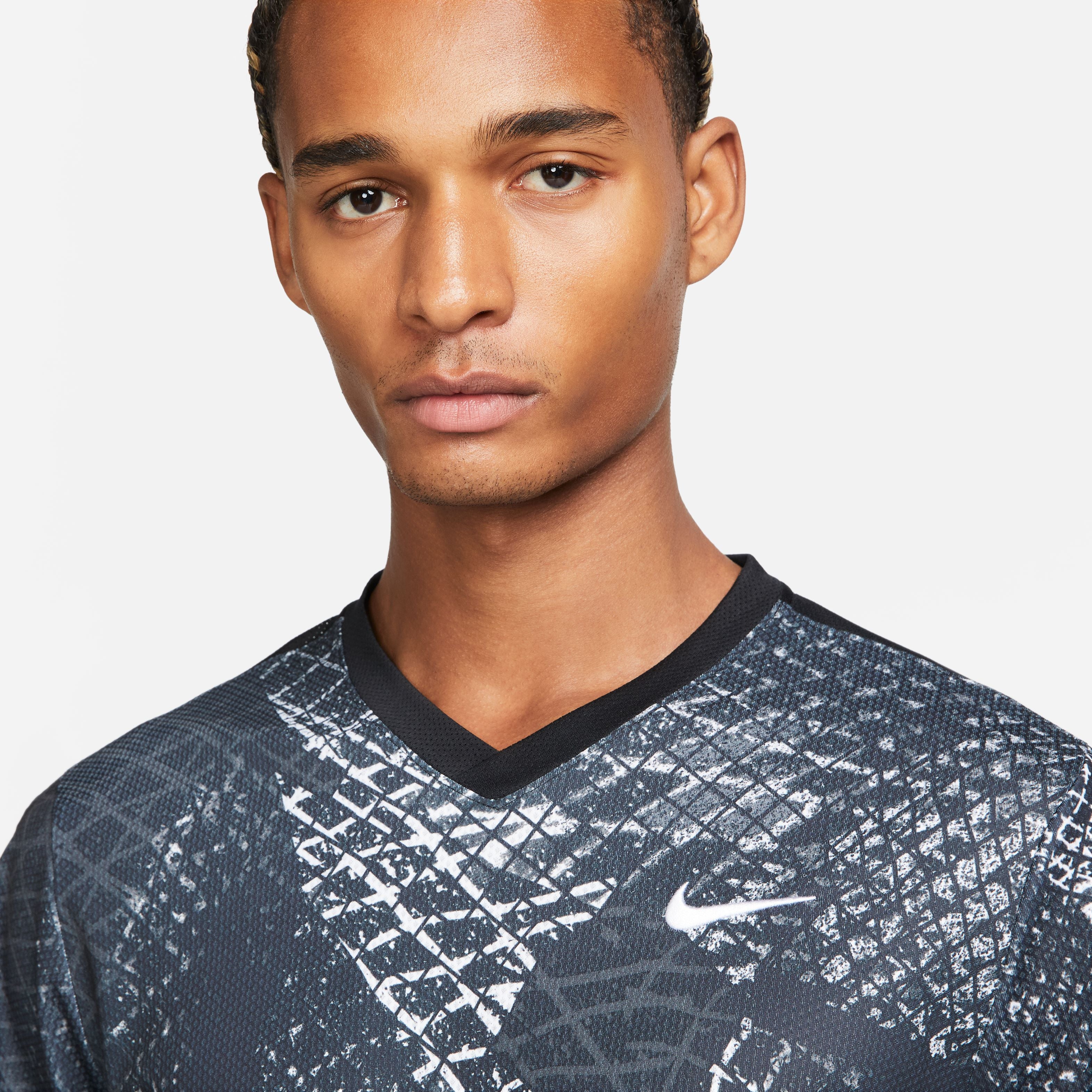 Court Dri-FIT Victory Novelty Tennis T-shirt