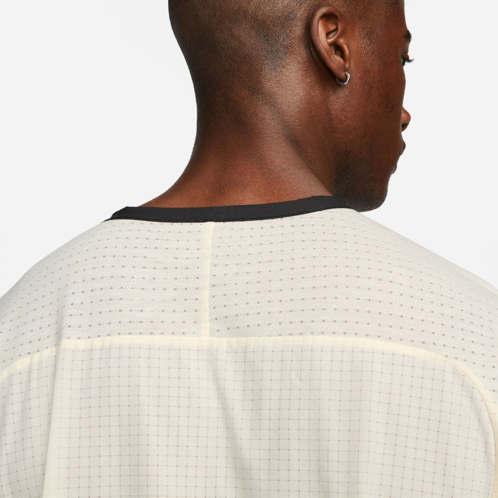 Trail Solar Chase Men's Dri-FIT Running T-shirt