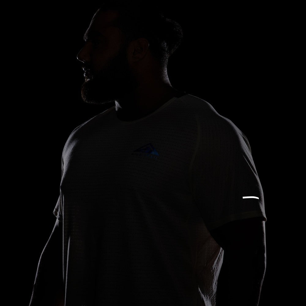 Trail Solar Chase Men's Dri-FIT Running T-shirt