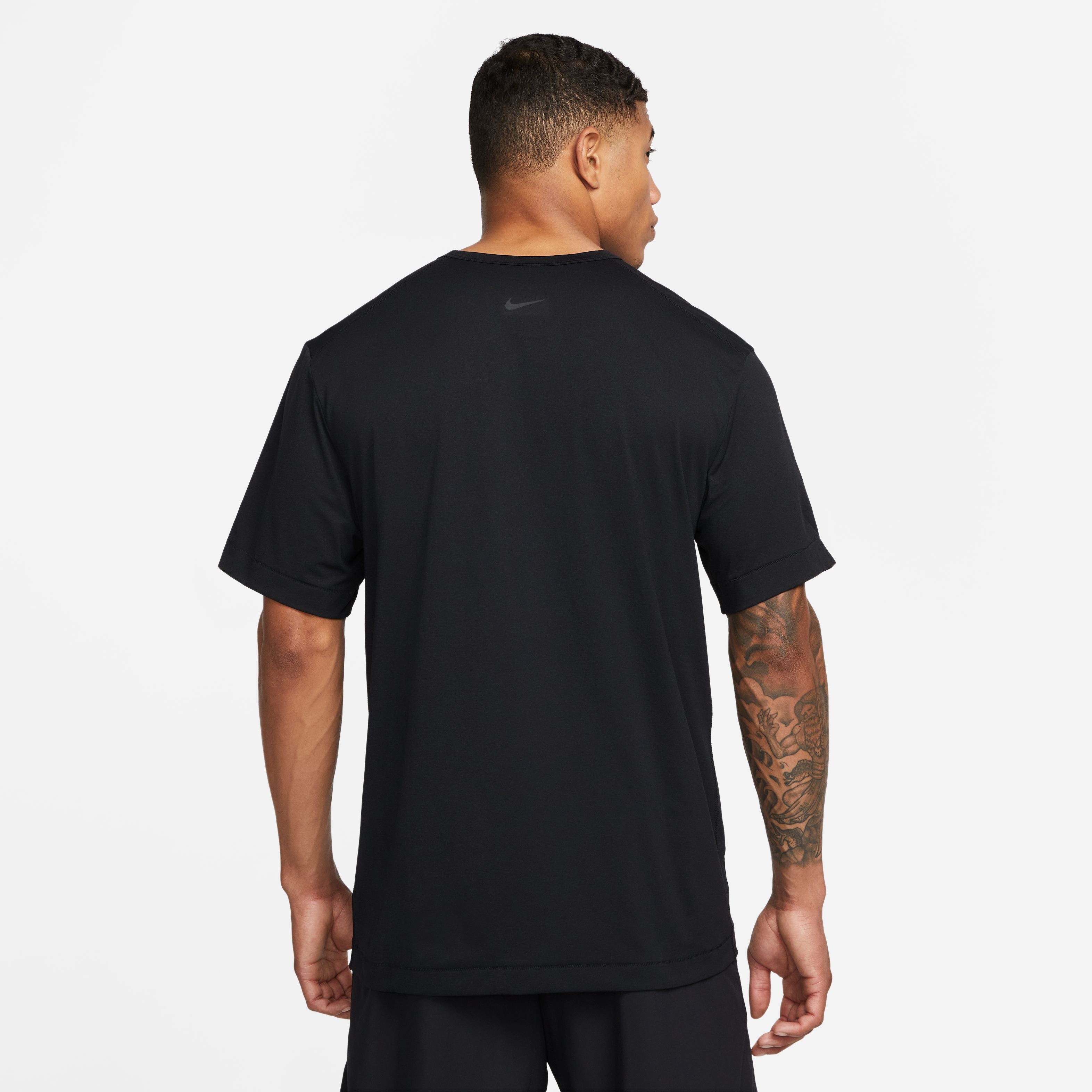 Dri-FIT UV Hyverse Graphic Fitness T-shirt