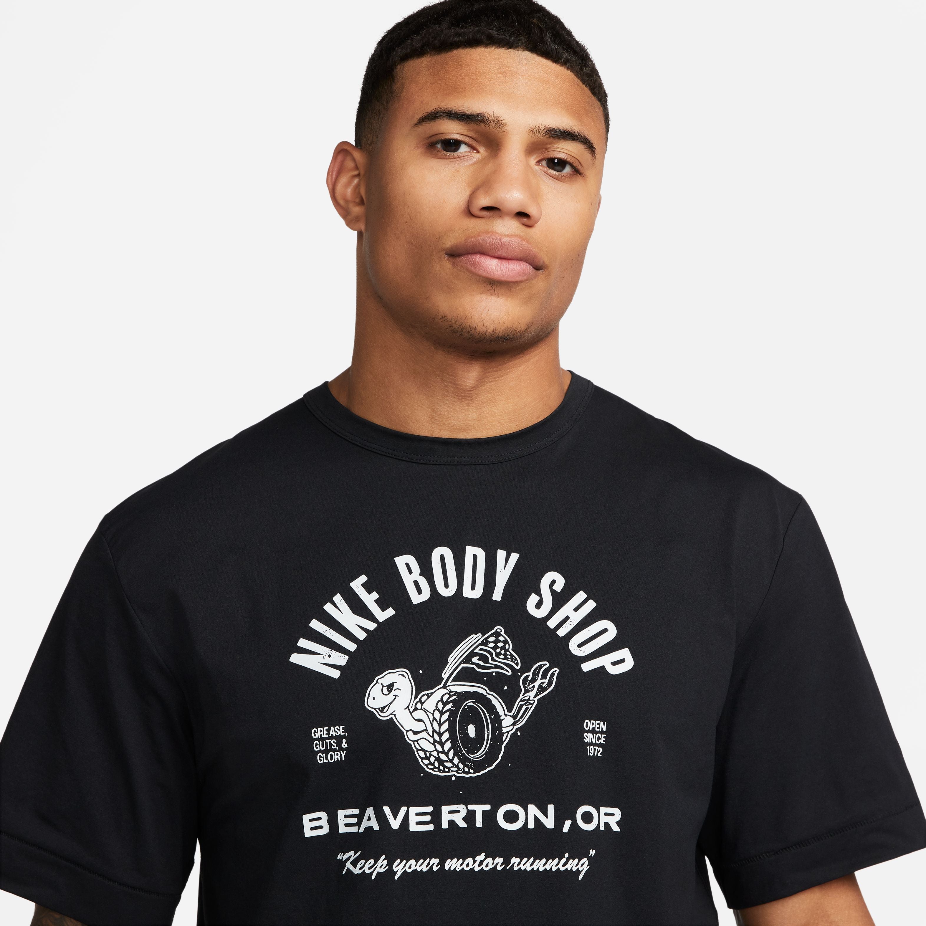 Dri-FIT UV Hyverse Graphic Fitness T-shirt