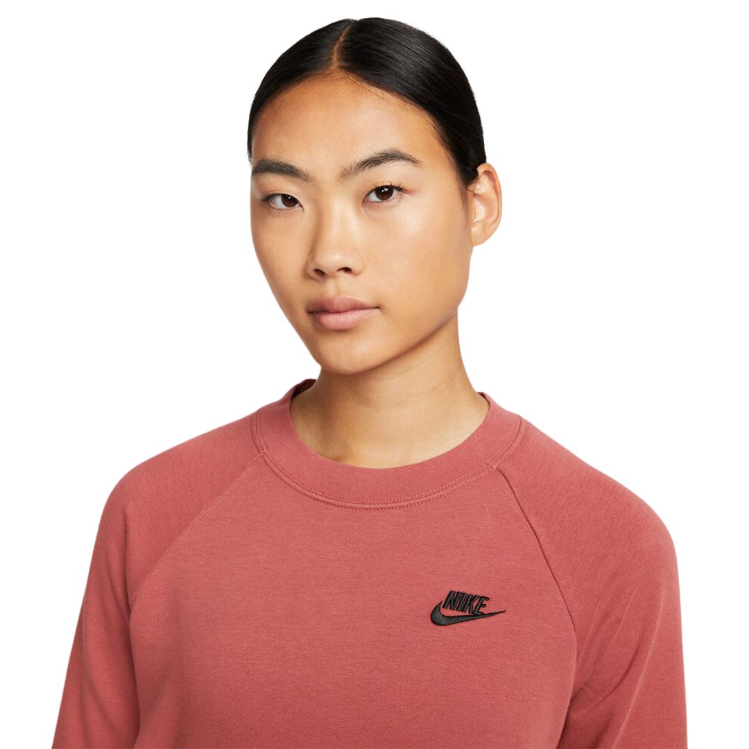 nike women's essential fleece sweatshirt