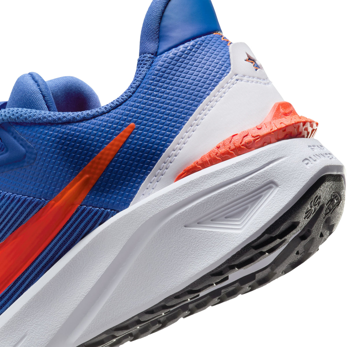 Star Runner 4 Road Running Shoes