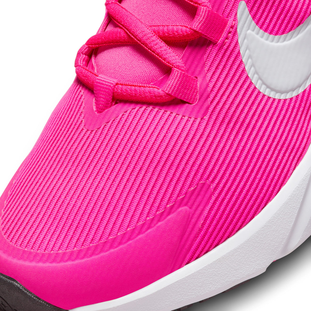 Star Runner 4 Road Running Shoes