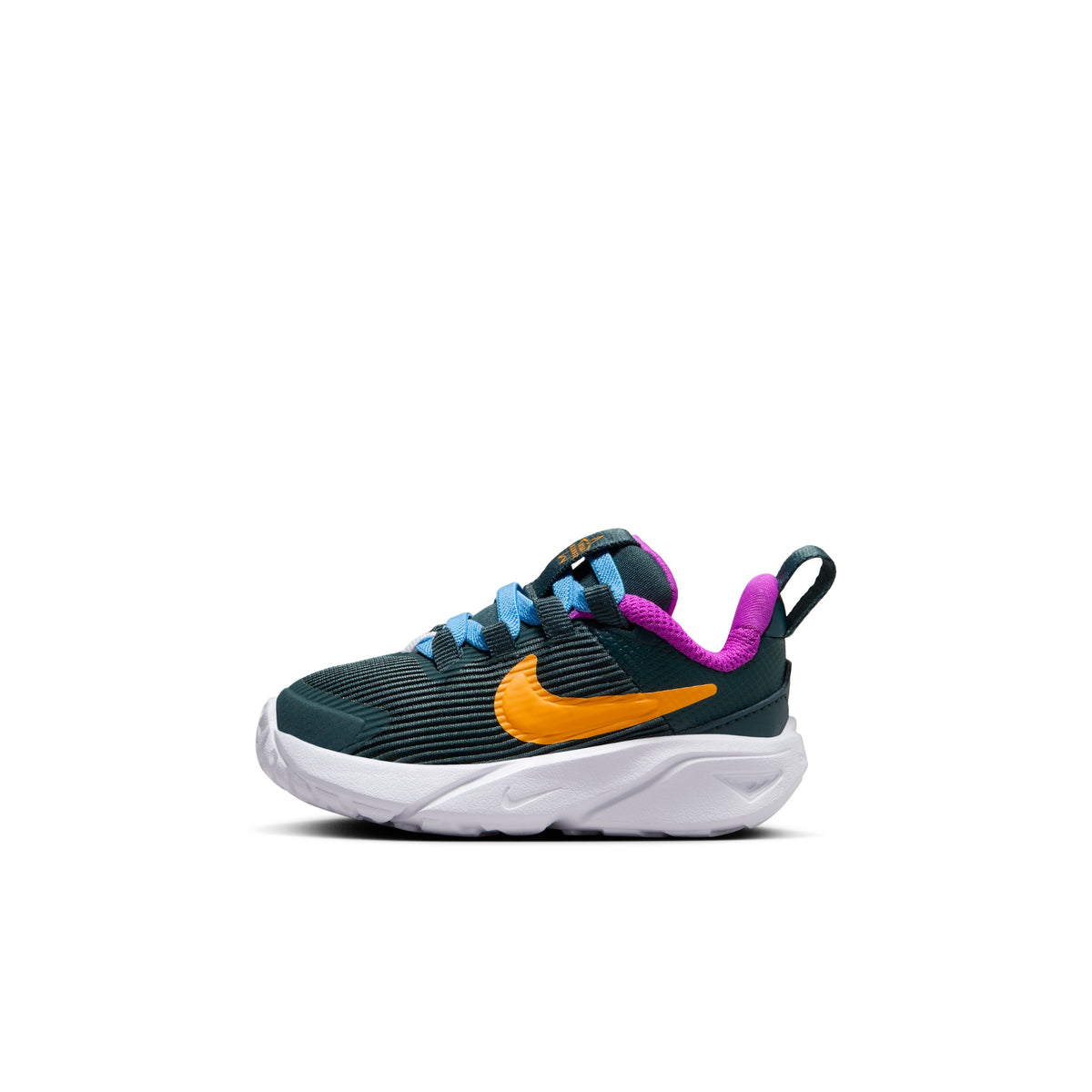 Star Runner 4 Road Running Shoes
