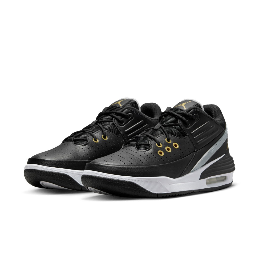 jordan max aura black and white size 5
