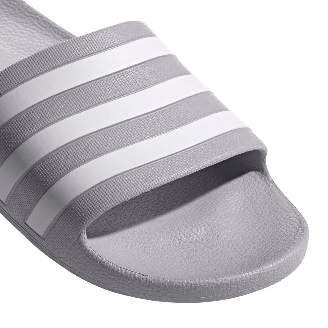 Adilette Aqua Slides