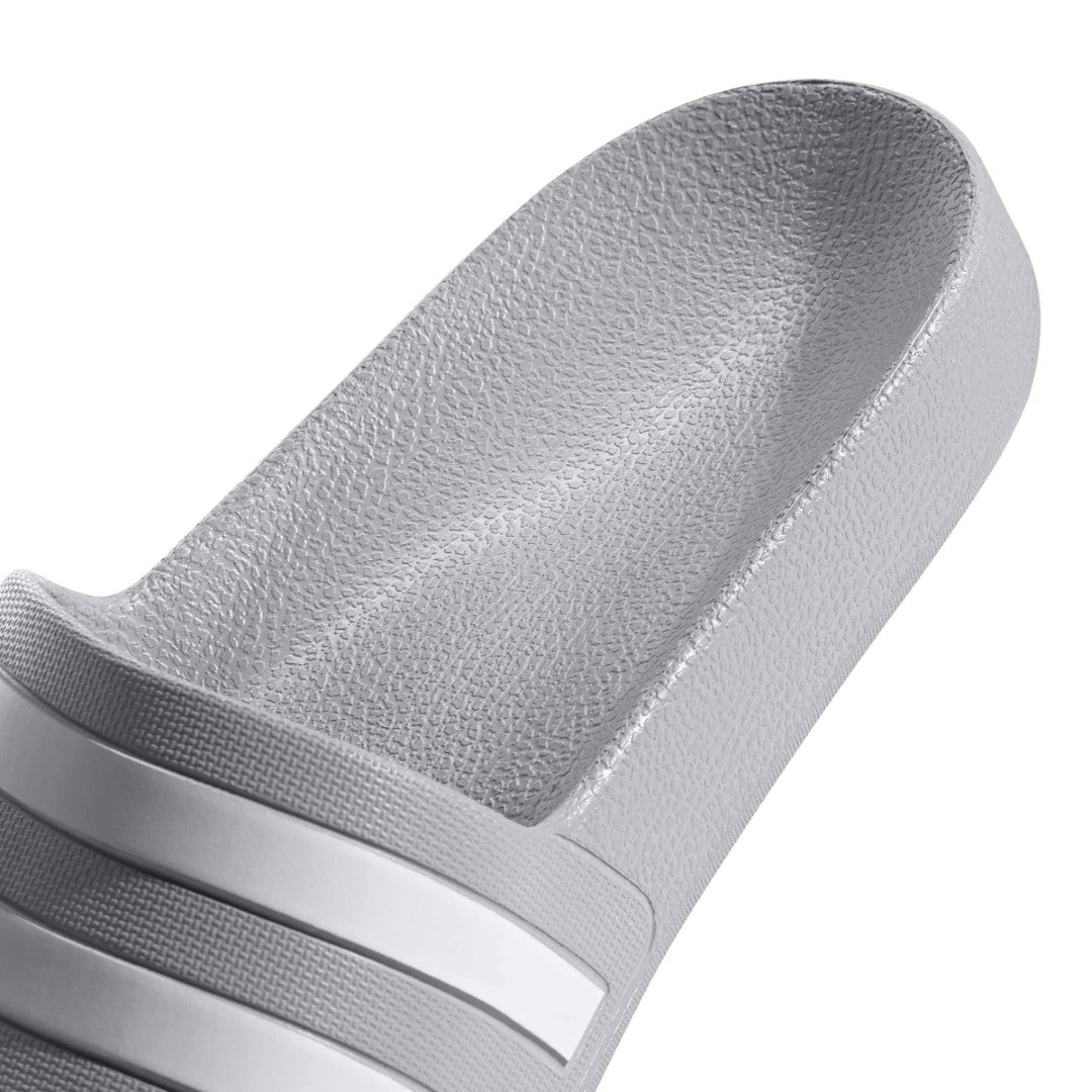 Adilette Aqua Slides