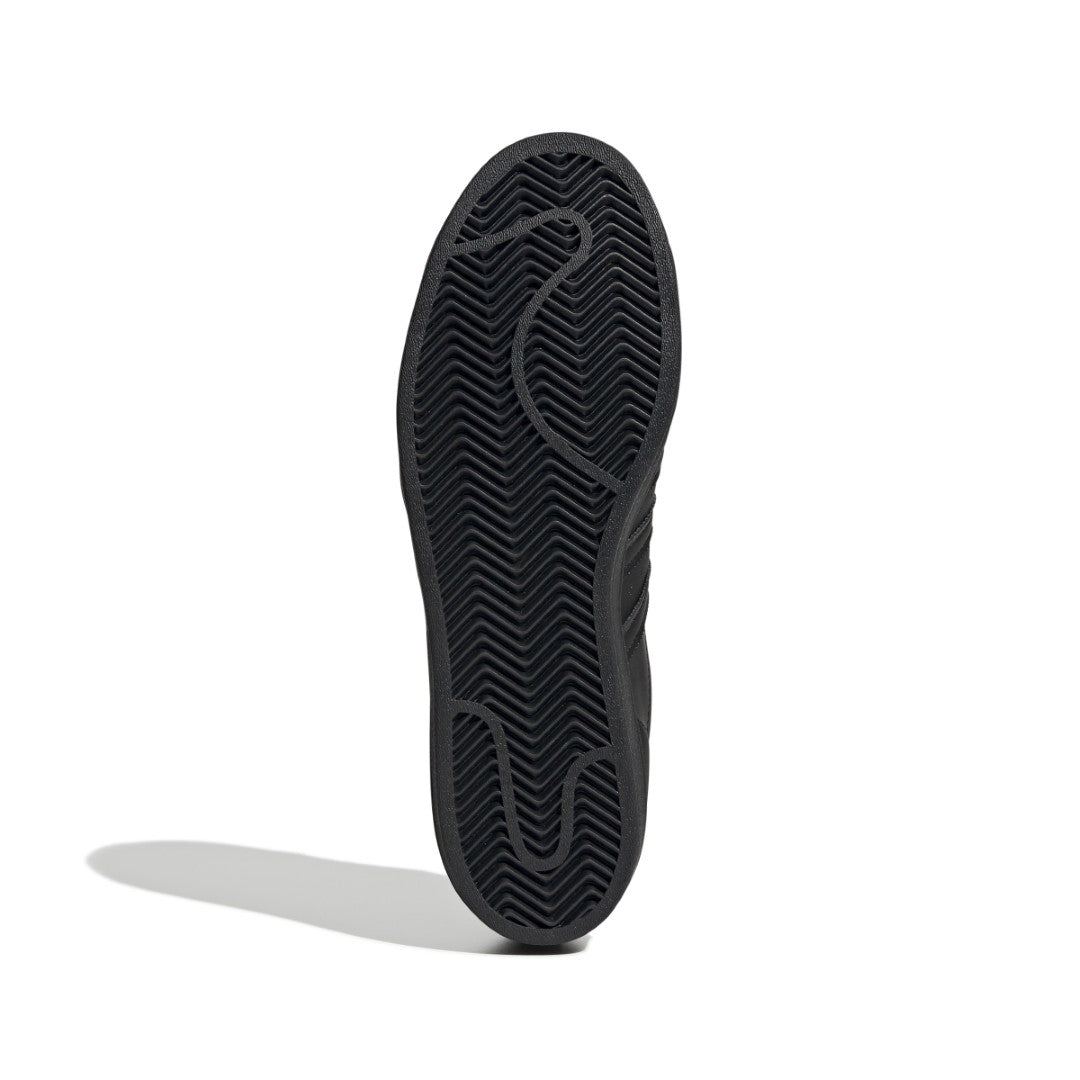 حذاء للاستخدام اليومي  سوبرستار