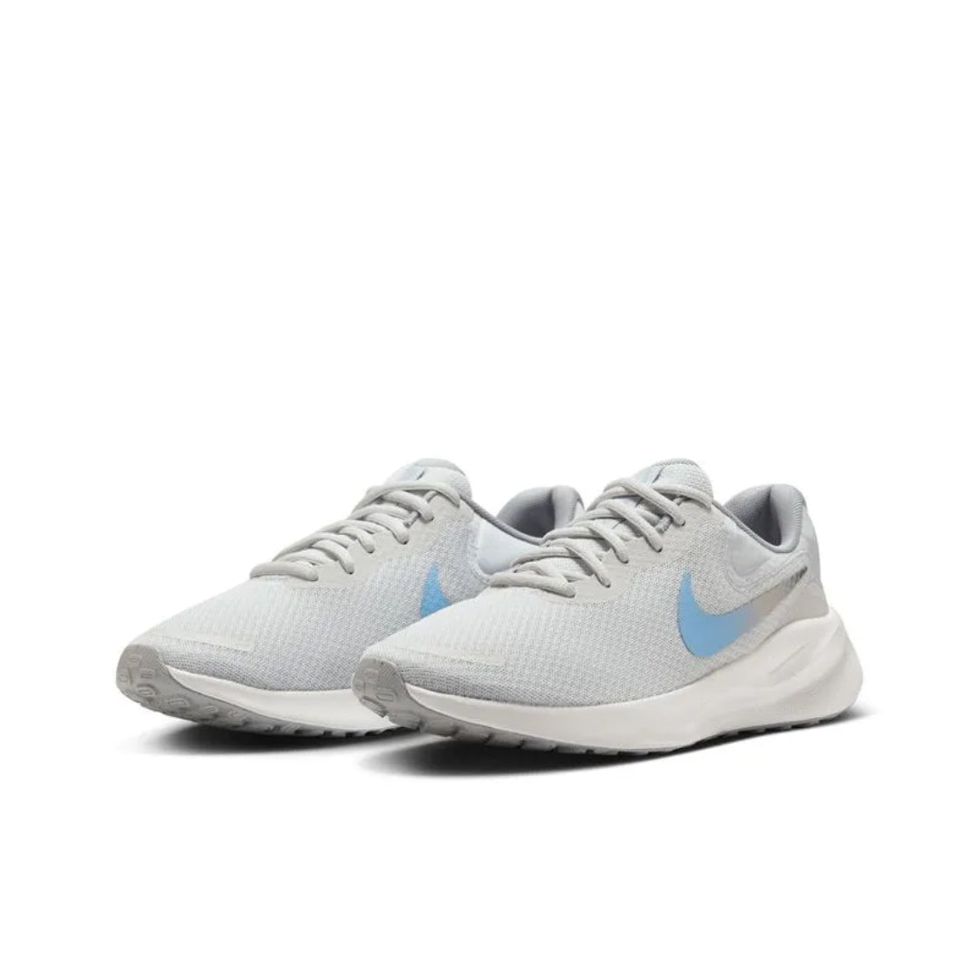 grey nike runners ladies