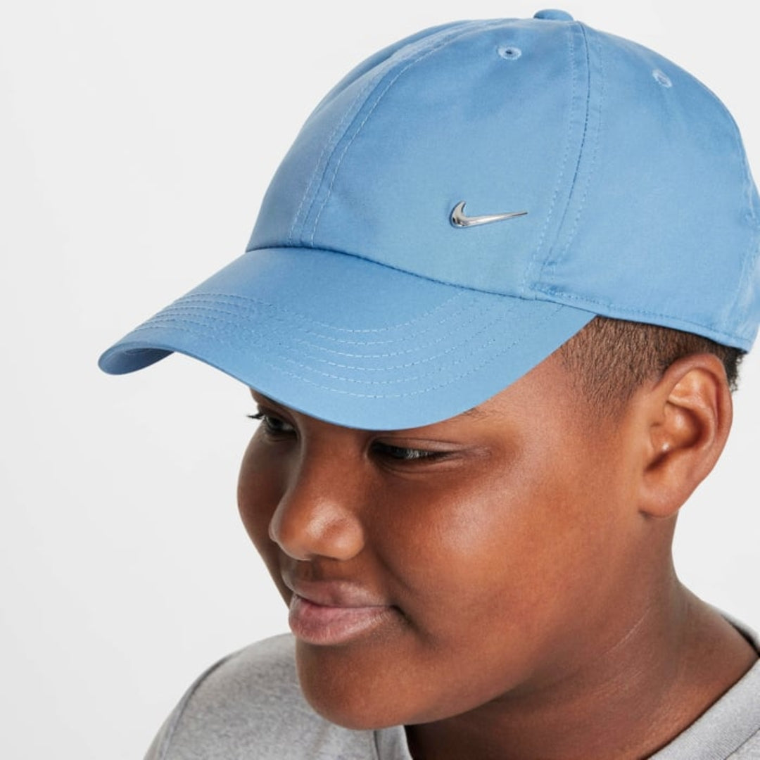 Dri-FIT Club Unstructured Metal Swoosh Cap