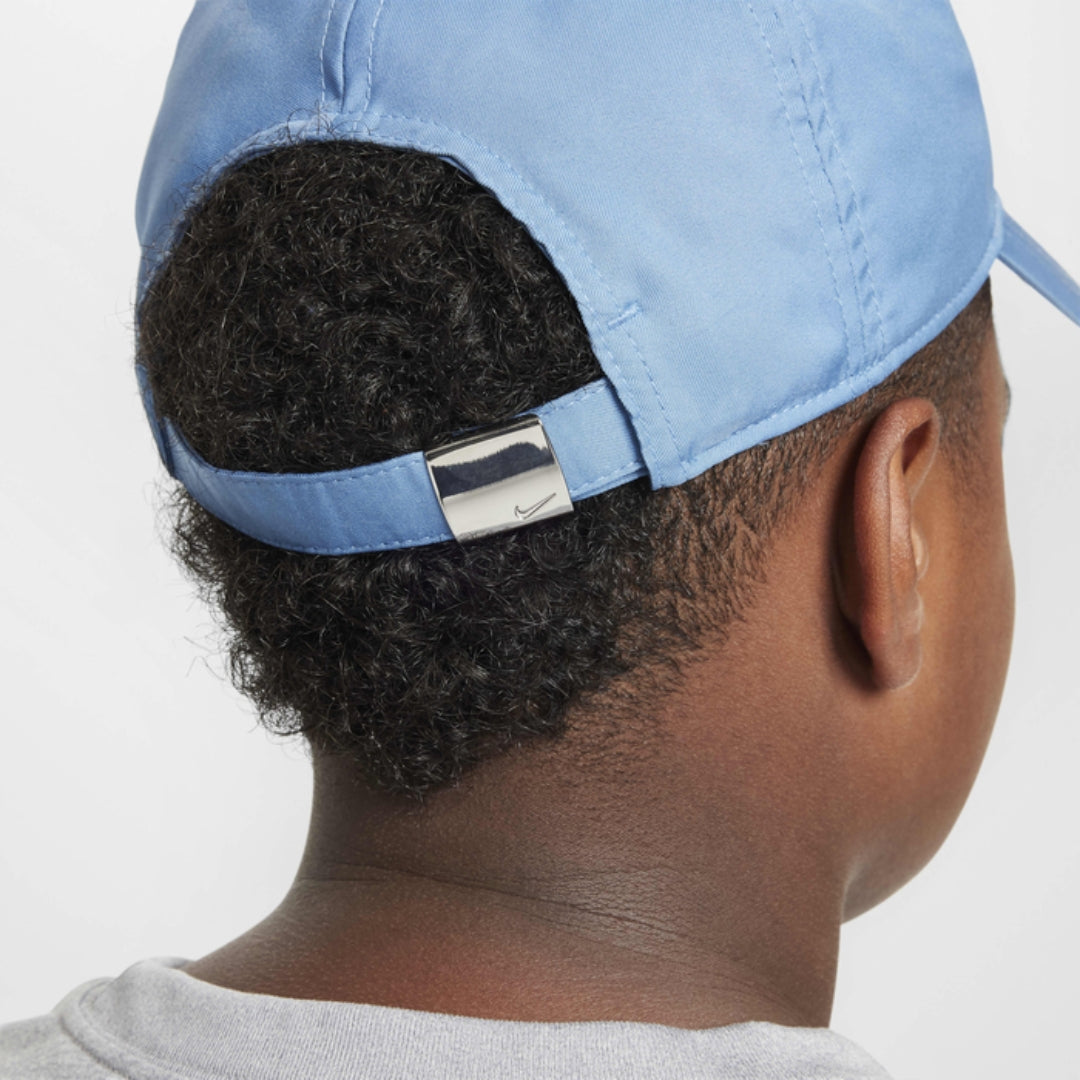 Dri-FIT Club Unstructured Metal Swoosh Cap