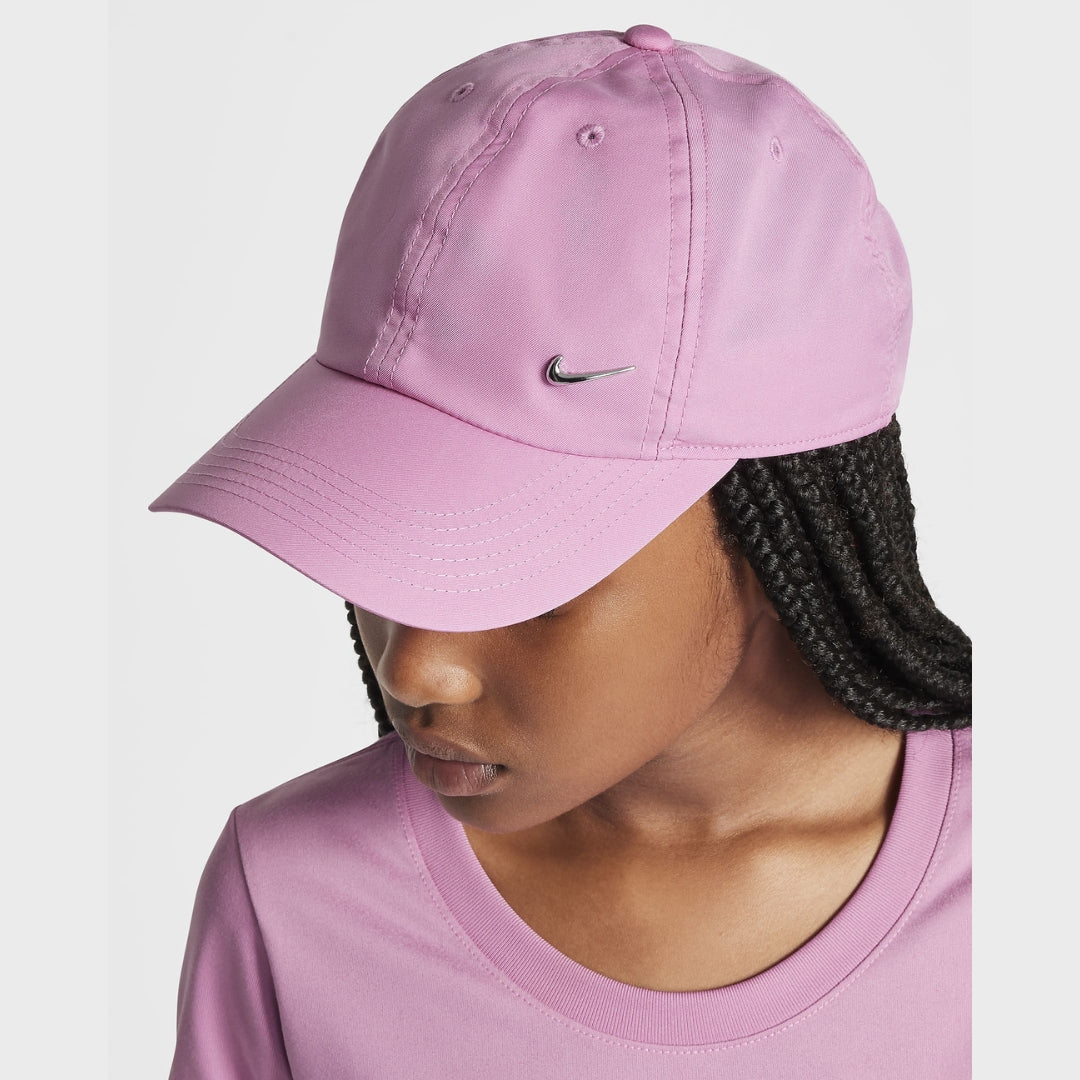 Dri-FIT Club Unstructured Metal Swoosh Cap