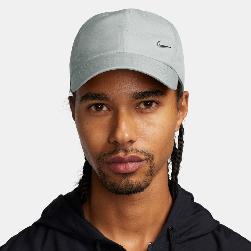 Dri-FIT Club Metall-Swoosh Logo Cap