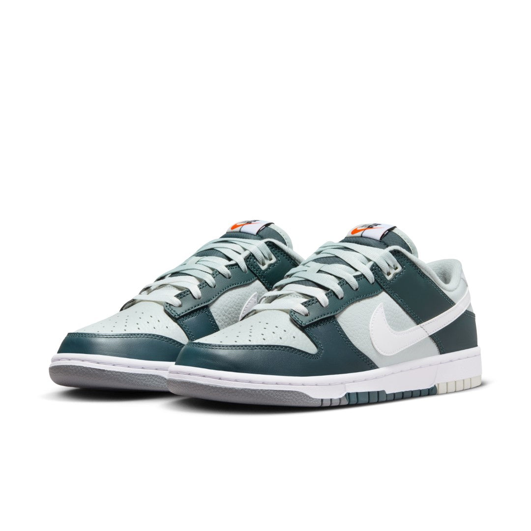 Dunk Low Retro Lifestyle Shoes