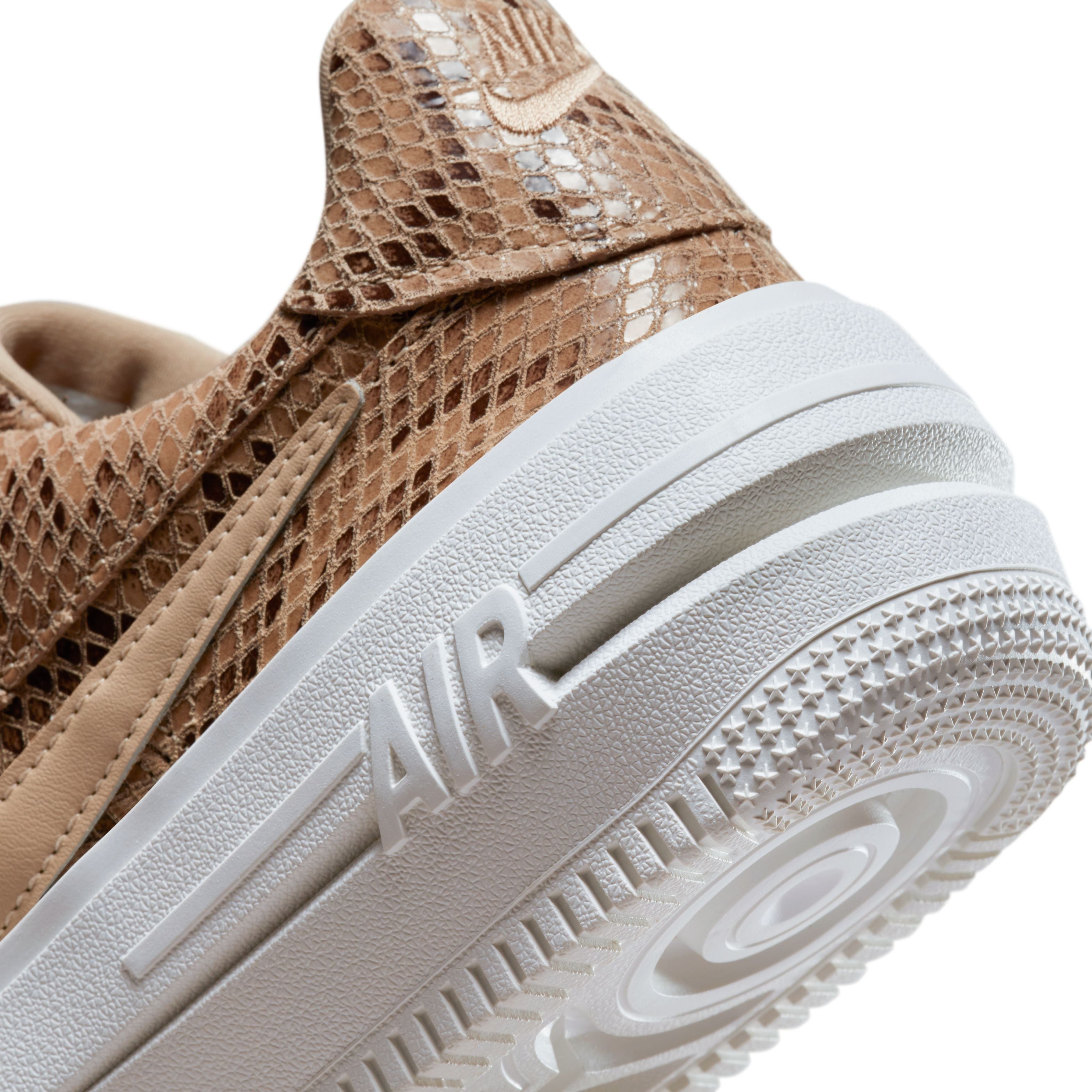 Nike Air Force 1 PLT.AF.ORM Women's Lifestyle Shoes Brown Nike Air Force 1 PLT.AF.ORM Women's Lifestyle Shoes Brown