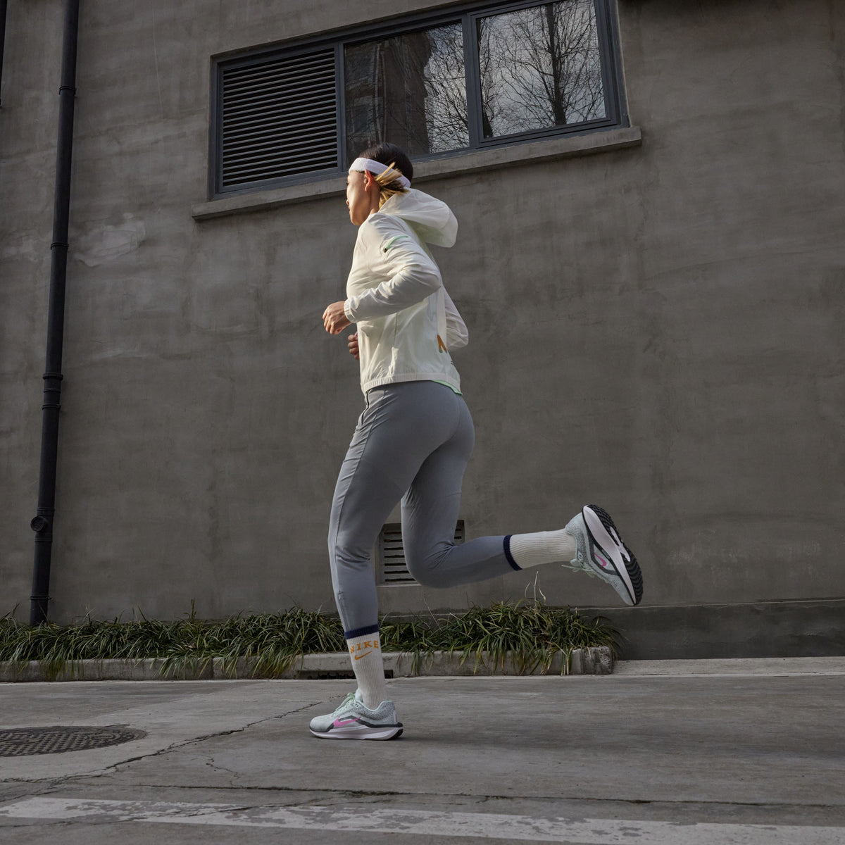 Winflo 11 Road Running Shoes