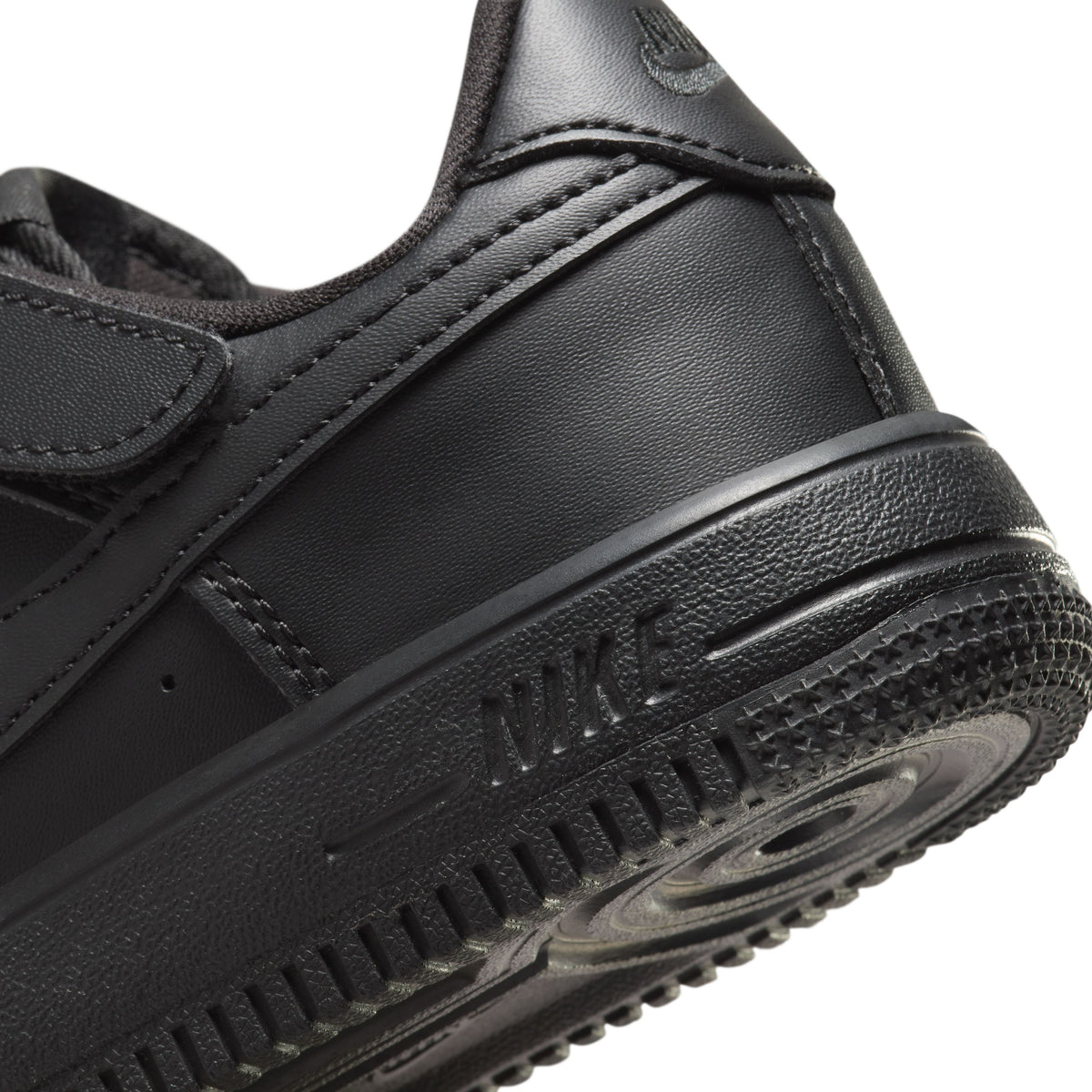 Force 1 Low EasyOn Shoes