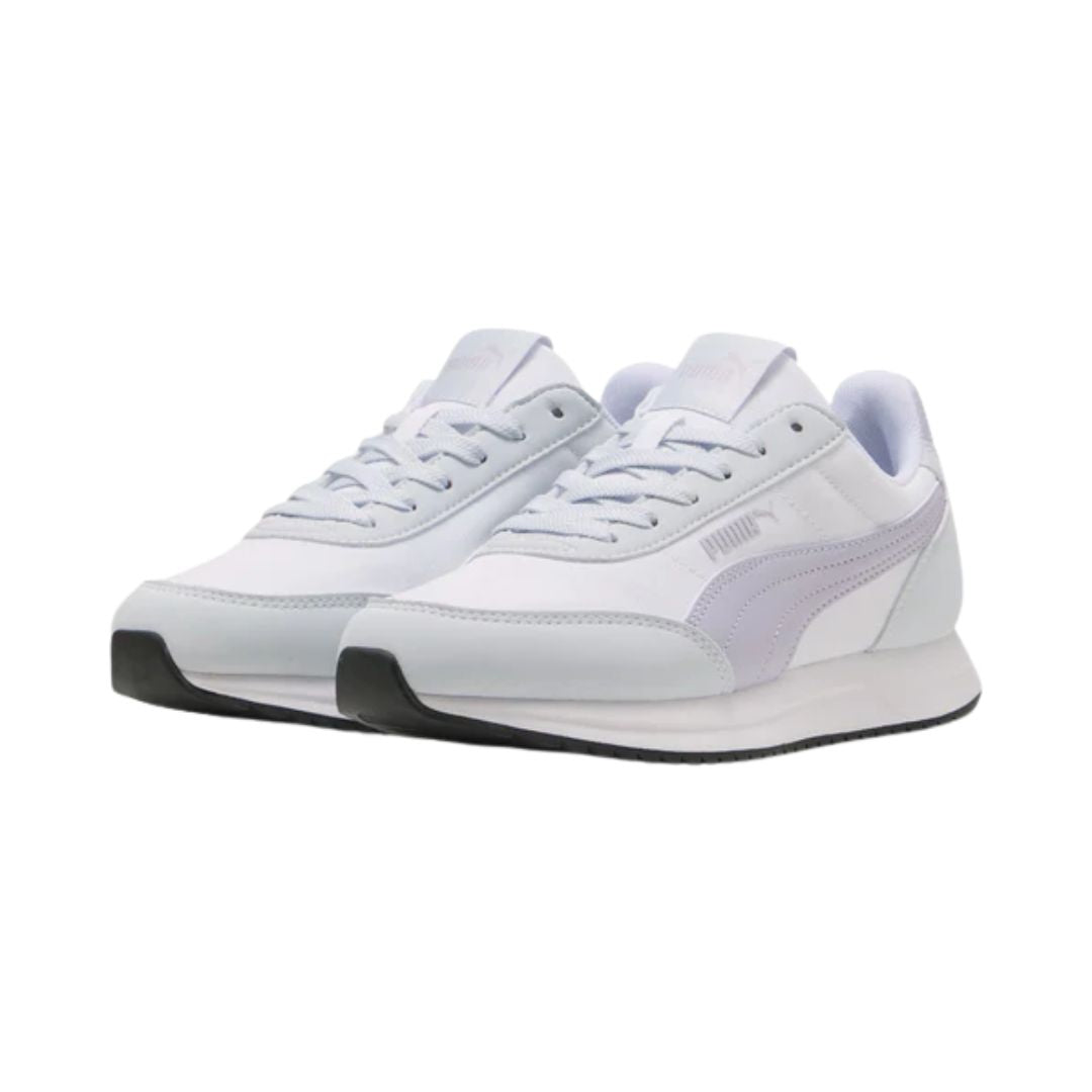 R78 Lightwind Sneakers