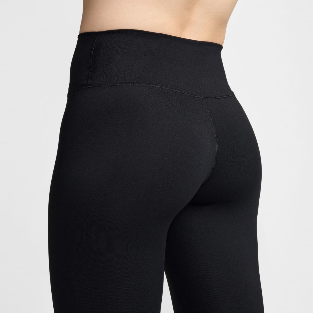 One High-Waisted 7/8 Leggings