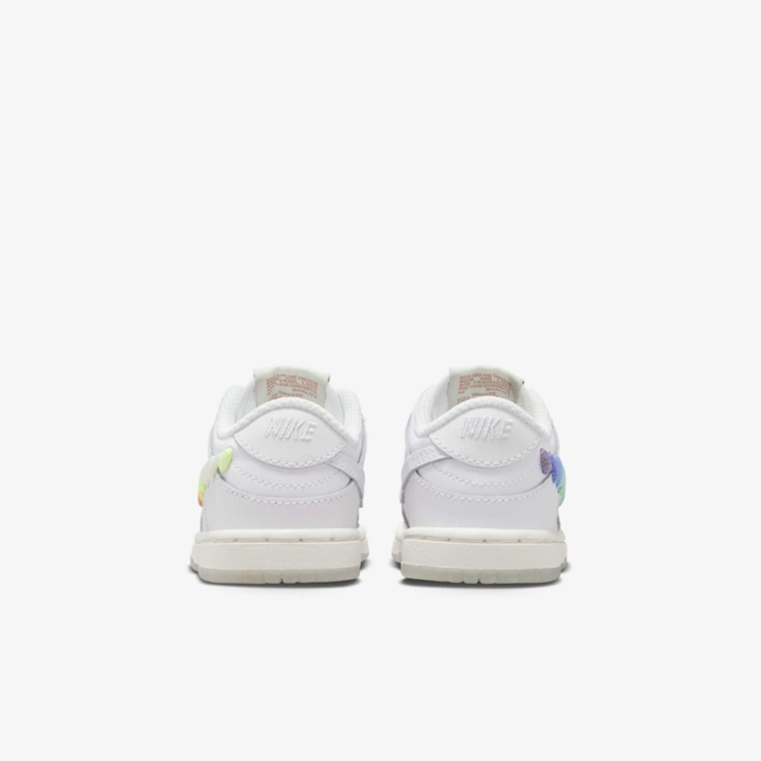 Dunk Low SE Lifestyle Shoes