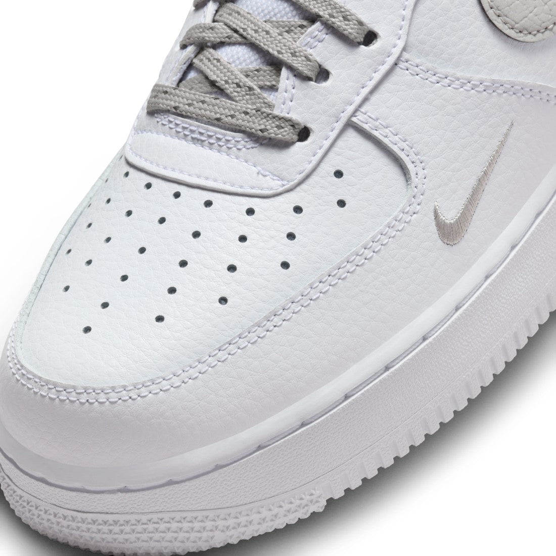 حذاء Air Force 1 07 Nddc Lifestyle 