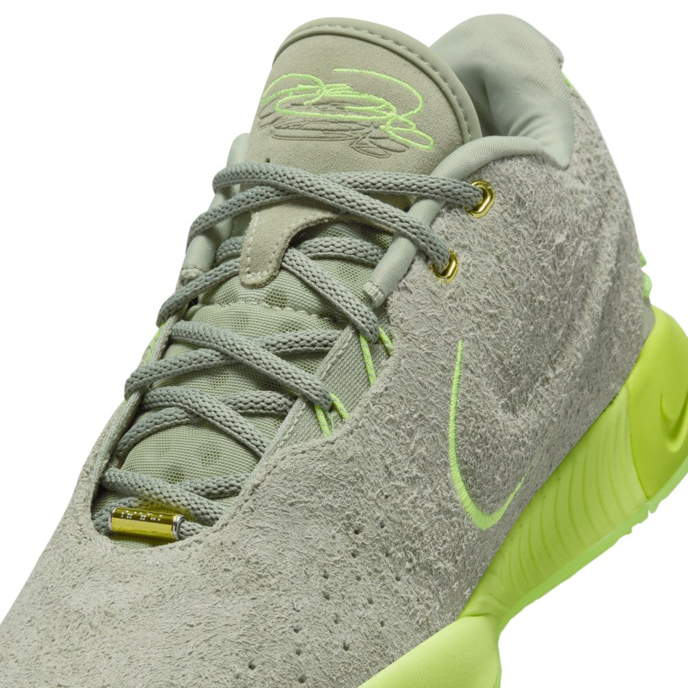 Lebron 21 Basketball Shoes