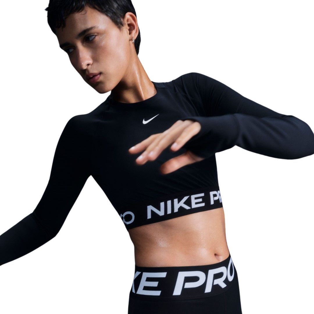 long sleeve crop top workout nike