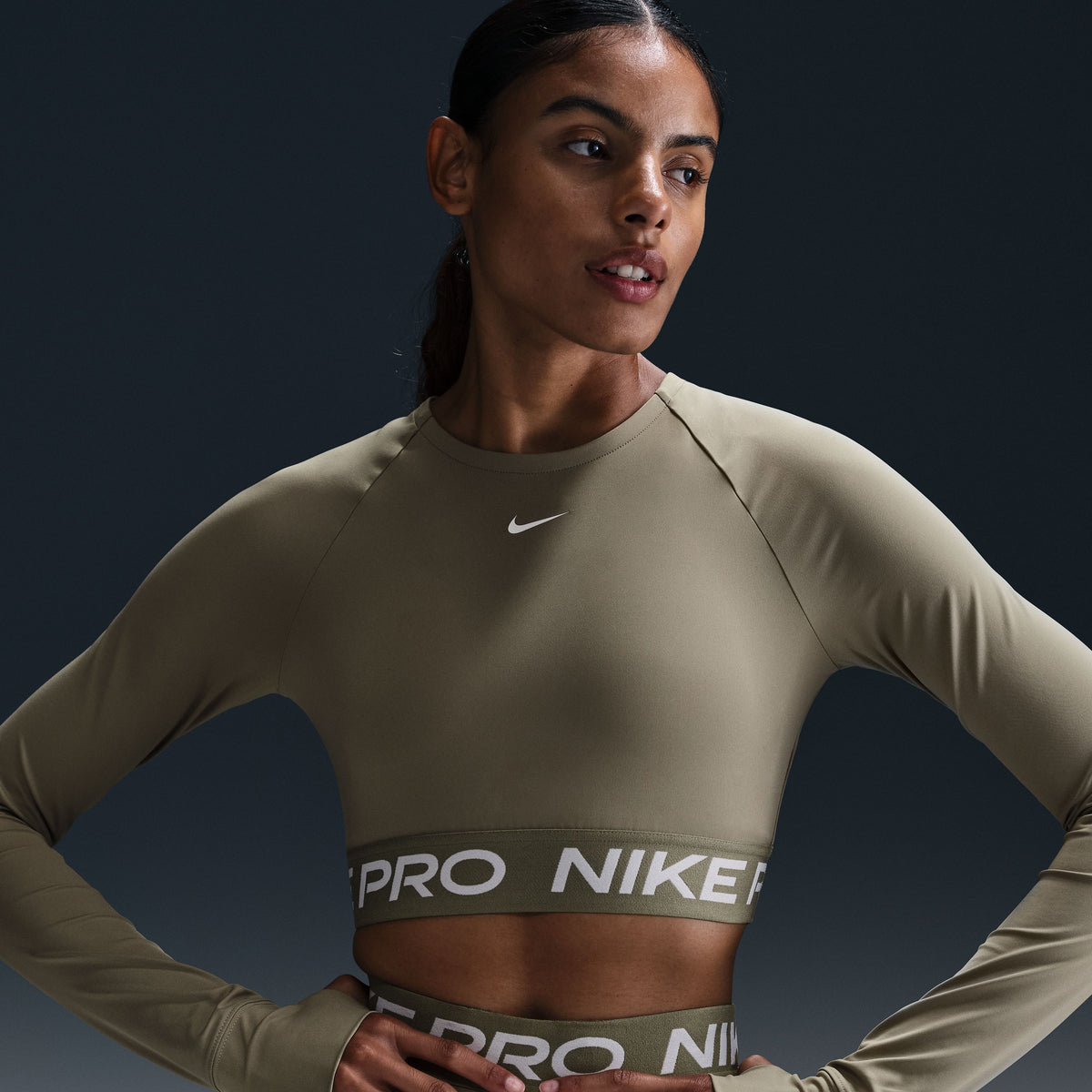 Pro 365 Dri-FIT Cropped Long-Sleeve Top