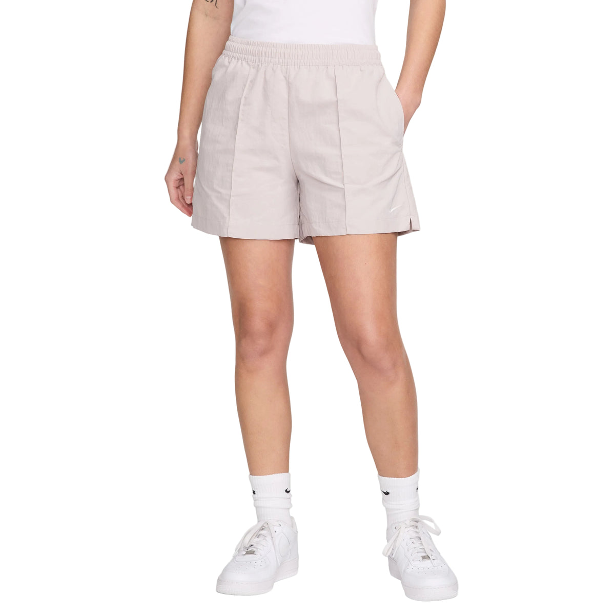 Sportswear Essential 5-Inch Woven Shorts