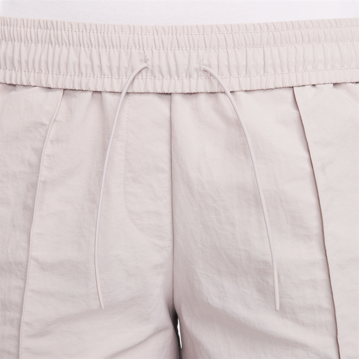 Sportswear Essential 5-Inch Woven Shorts