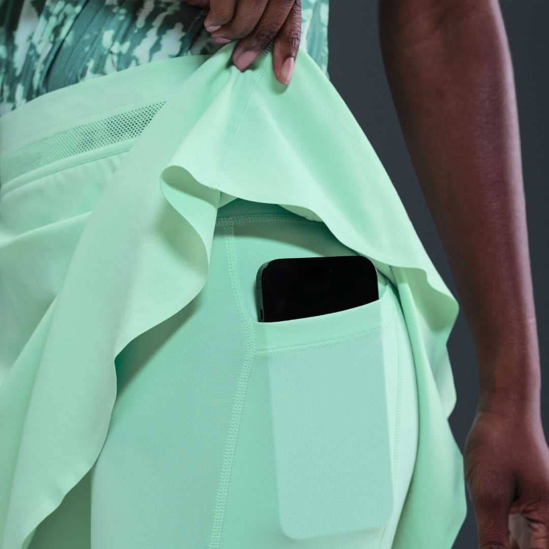 NikeCourt Advantage Dri-FIT High-Waisted Tennis Skirt
