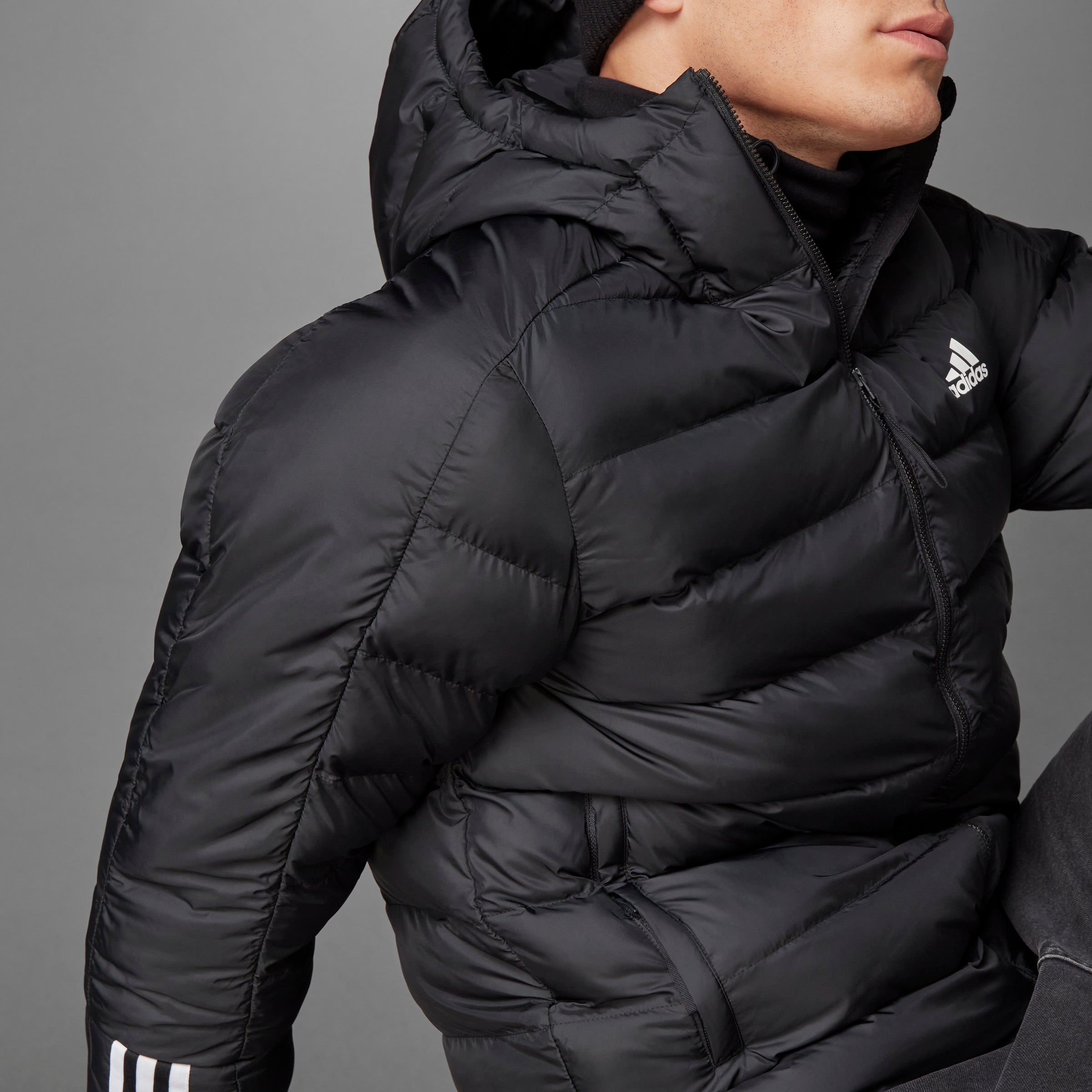سترة Itavic 3-Stripes متوسطة الوزن بغطاء للرأس